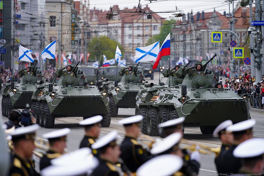 Парад в объективе: фоторепортаж со Дня Победы в Калининграде