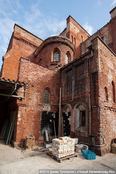 «Инвентарь дворника не трогать!»: что происходит с уцелевшими фрагментами кирх в Советске