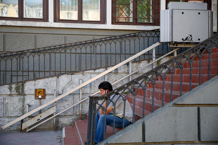 В Калининграде инвалиды не могут попасть в административное здание на Советском, 13