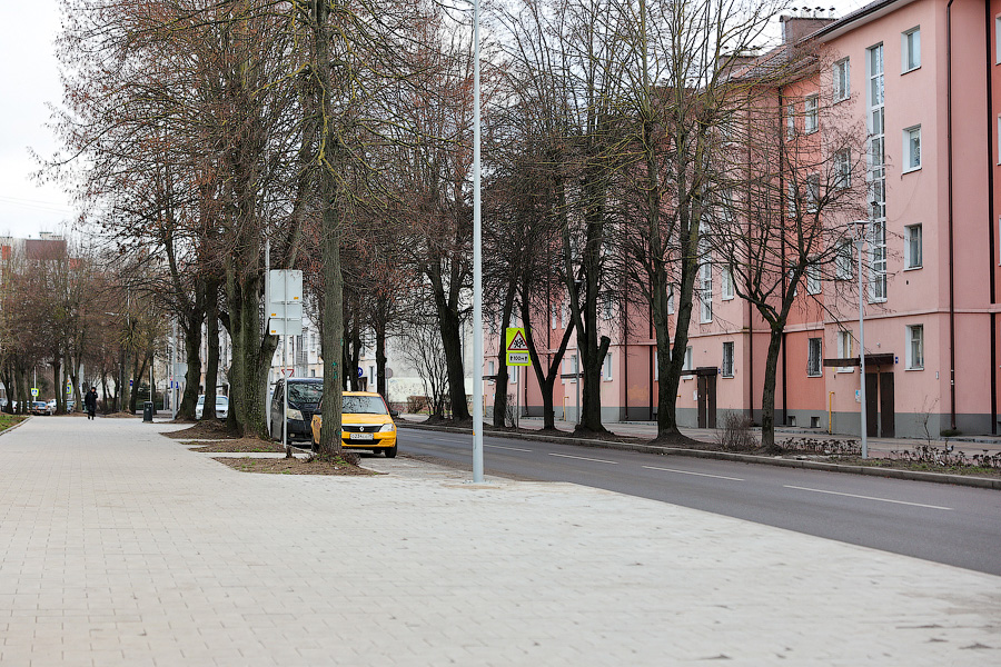 Сложная международная ситуация: как в Калининграде отремонтировали ул. Павлика Морозова (фото)