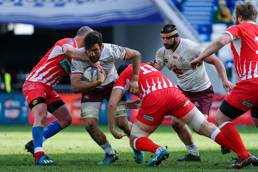 На стадионе «Калининград» снова сыграли в регби. Вот как Россия проиграла Грузии