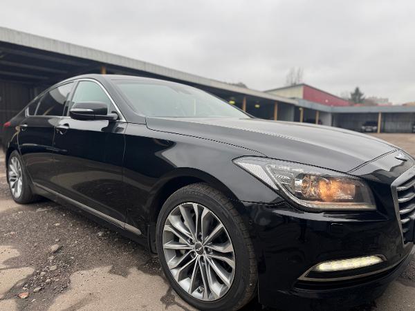 Мэрии вновь не удалось продать «бывшую машину Дятловой»