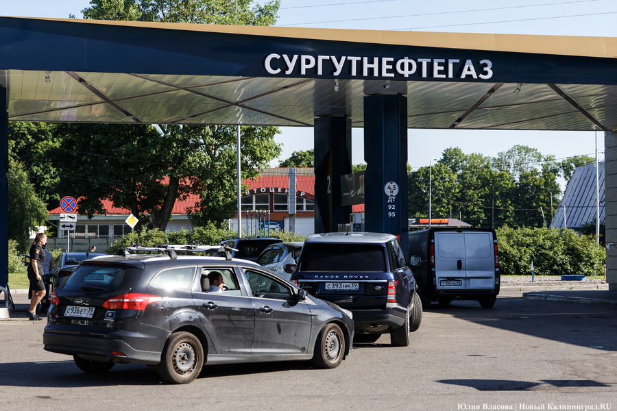 Мининфраструктуры: поставки дизеля и бензина в Калининград продолжаются