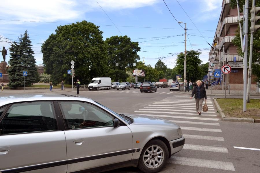 Как я теперь вожу: калининградцы привыкают к одностороннему Ленинскому