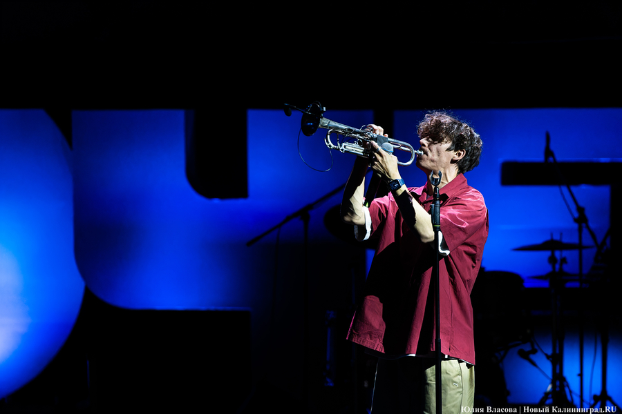 Обморок Антохи МС и голос Пересильд: как открывали фестиваль «Короче» (фото)