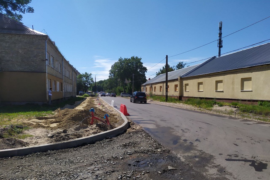Горвласти заключили контракт для продолжения ремонта ул. Карташева