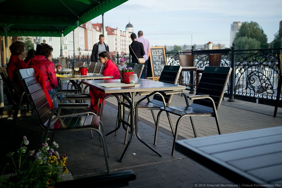 Красота по-калининградски: как власти намерены следить за обликом летних кафе