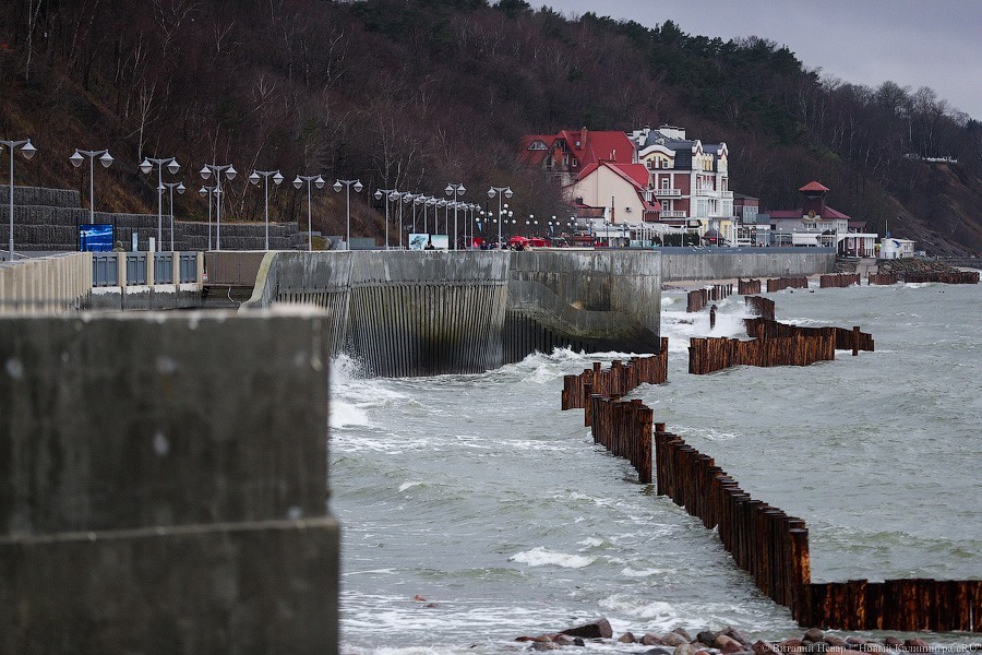 «В ожидании 70 метров»: как ведутся работы по расширению пляжа в Светлогорске