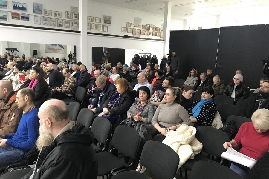 Соседи «падающей» высотки на Моспроспекте отказались от временного расселения