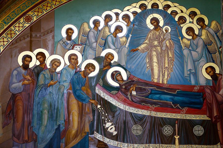 Плоды и воздухи: как калининградцы великий христианский праздник отмечали