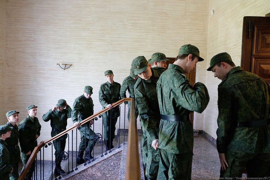 Пост №1 принял: калининградские призывники отправились в Кремль