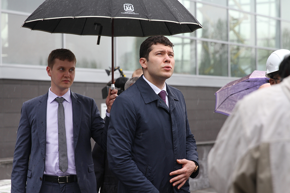 Экс-помощник Алиханова вошел в агробизнес. Ранее область передала его отцу 240 га