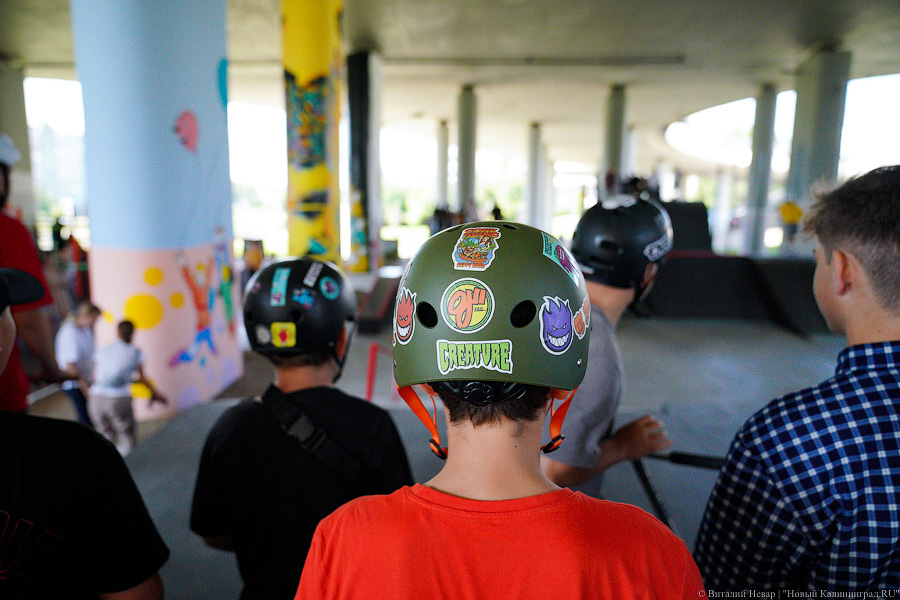 В Калининграде стало ещё одним скейт парком больше. Вот что там происходит