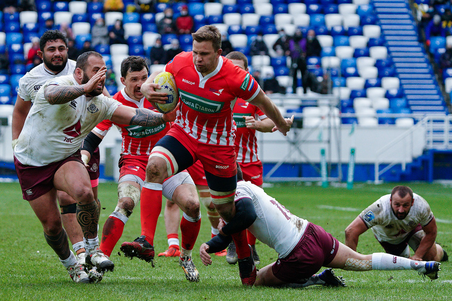 На стадионе «Калининград» снова сыграли в регби. Вот как Россия проиграла Грузии