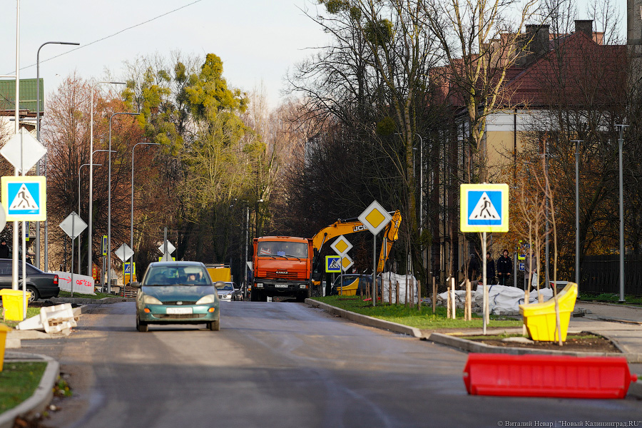 Затянувшийся ремонт: как выглядит ул. Автомобильная, которую должны были сдать 3 месяца назад