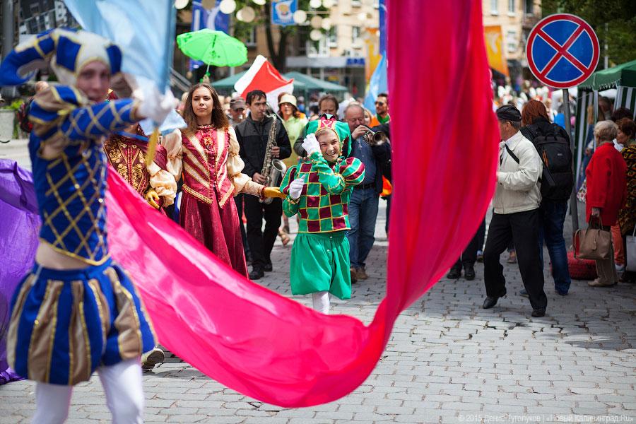 Шаг назад: достоинства и неудачи пешеходной зоны Дня города-2015