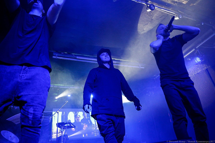 Не надо танцевать: в клубе «Yalta» выступила группа «Каста»