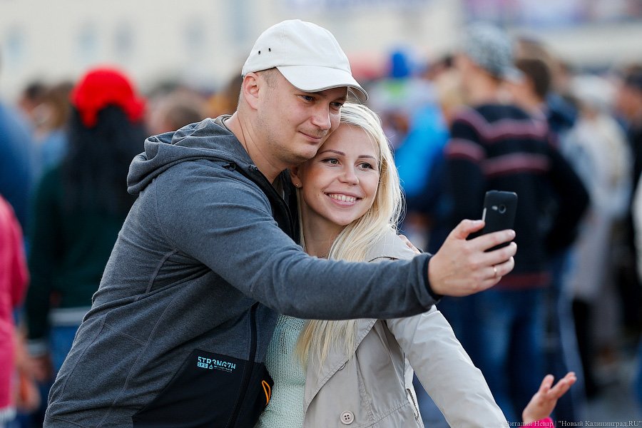 Мы к вам заехали на час, и вам не повезло:  как прошел концерт у Дома Советов