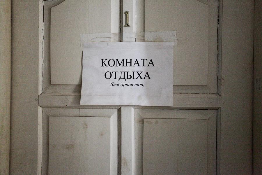 «А дальше мы?»: жильцы дома рядом с филармонией опасаются выселения со стороны РПЦ