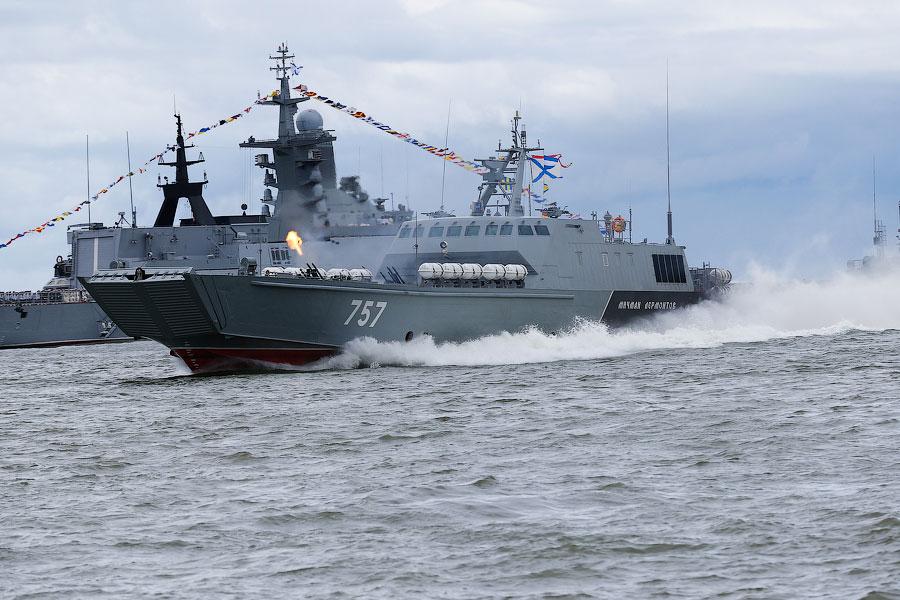 В облизбиркоме рассказали об окончании голосования на рыболовецких и военных кораблях