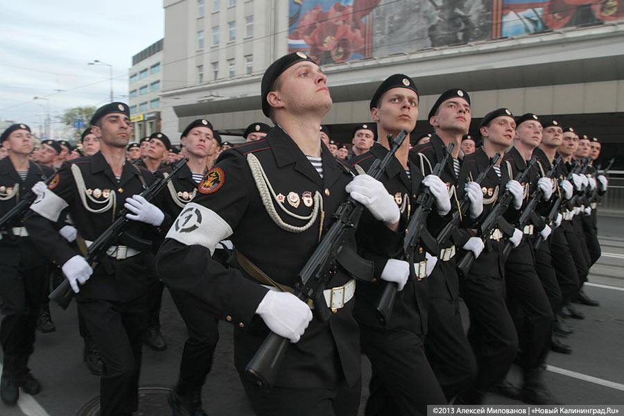 «Генеральный прогон»: репетиция парада Победы-2013 (фото)