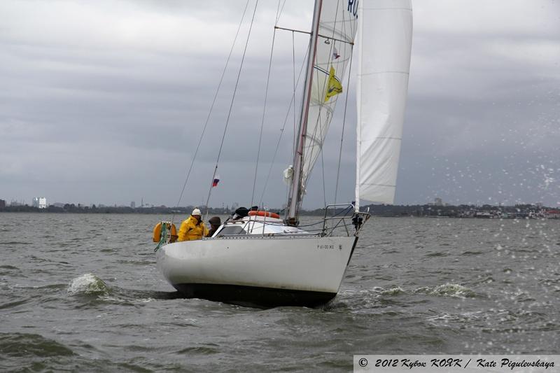 «Наперегонки с ветром»: репортаж с регаты на кубок Калининградского яхт-клуба