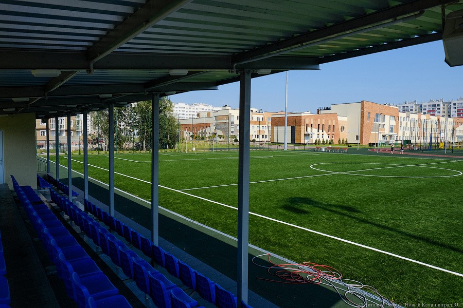 Бассейны, тир, медиатека: как выглядит новая — самая большая в регионе — школа (фото)