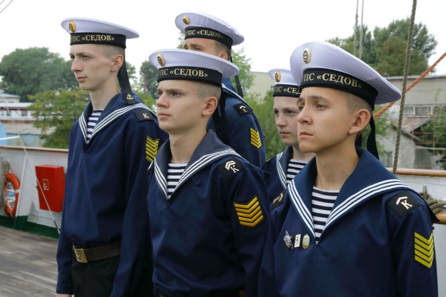 Калининградский барк «Седов» ушел в последний в этом году учебный рейс