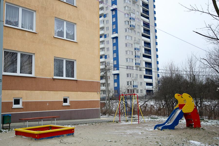 «Я уже ничего не боюсь»: жильцы спорного дома на ул. Товарной ждут окончания следствия