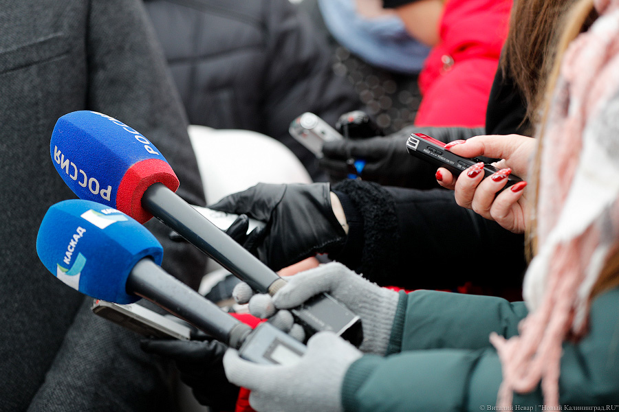 «Деньги для бедненького Алиханова»: горвласти хотят направить на финансирование СМИ 22 млн руб.