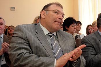 Депутат Ревин предложил Ярошуку «образумить германофила Лапина» 
