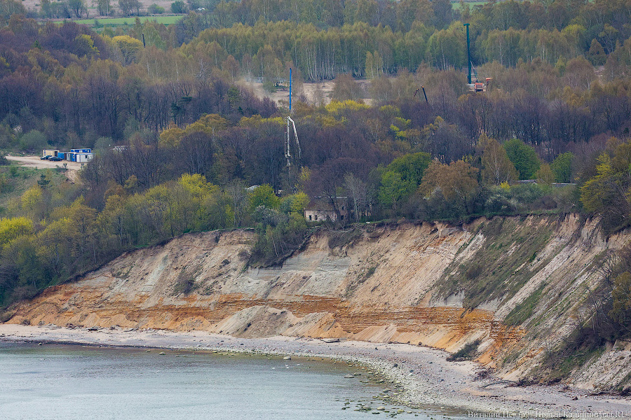 Пляж огородили: что происходит в Филинской бухте после начала стройки (фото) (исправлено)