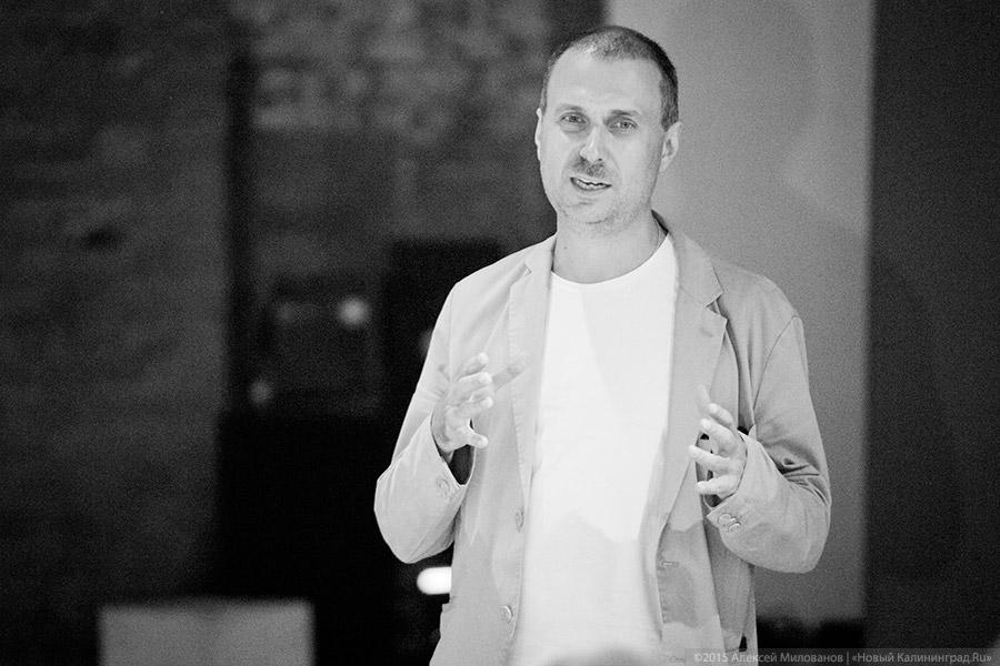 Перед холодом все равны: премьера спектакля «Зима» в «Воротах»