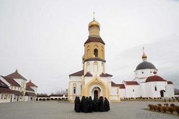 «Росгосстрах» заключил договор со Свято-Елисаветинским женским монастырем