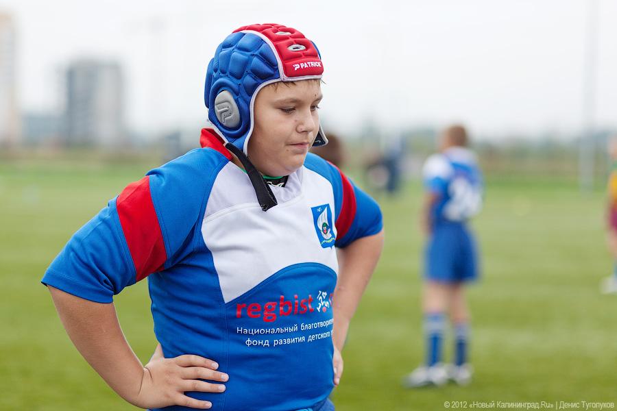 «Битва за овал»: фоторепортаж с международного турнира по регби