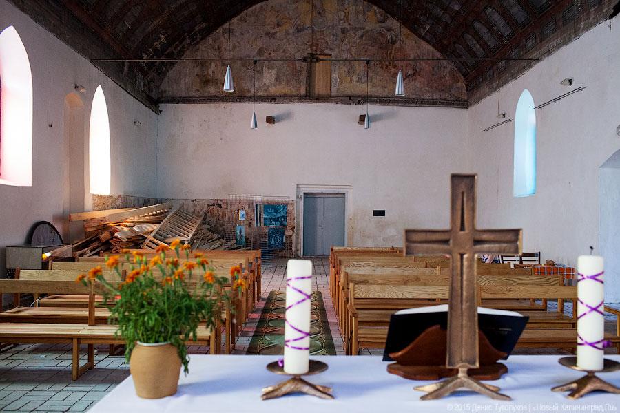 «В войну разрушали меньше»: восстановленная кирха в Гвардейском и ее фрески