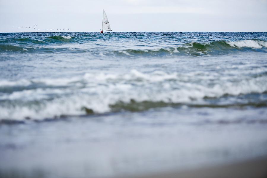 Паруса памяти: фоторепортаж с регаты, посвященной Дню Победы