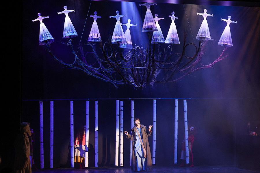 Славянское фэнтези: в Музыкальном театре поставили «Снегурочку» Островского (фото)