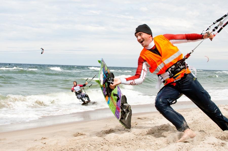 В Зеленоградске определили лучших кайтсерферов