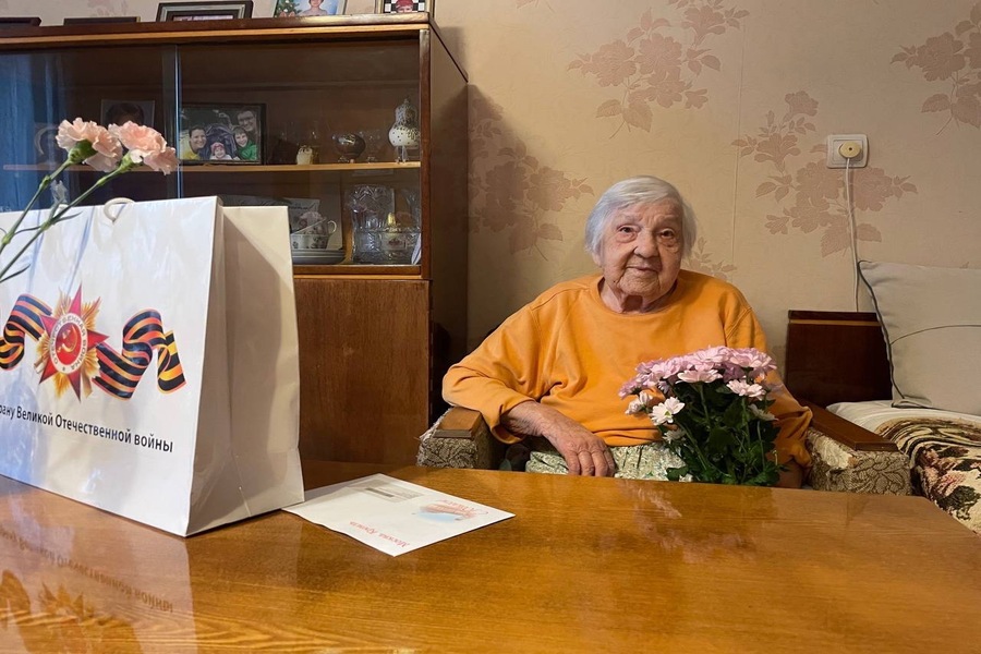 Ветеран становления Калининградской области Людмила Заикина отметила столетие