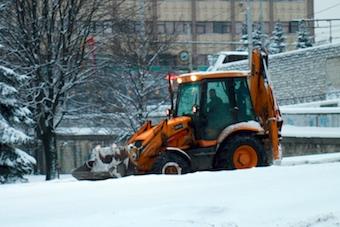 МУП «Чистота» купило 7 КАМАЗов и 5 тракторов для уборки снега