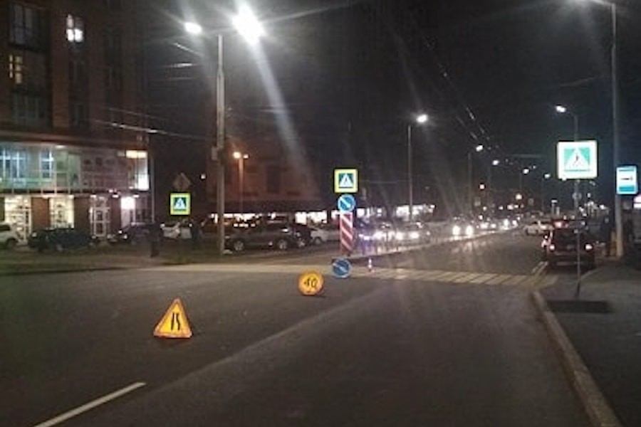 24-летняя калининградка без прав сбила пенсионера на переходе и скрылась