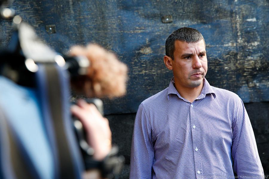 Колоритные личности: депутат Султанов потребовал отставки главы КПРФ