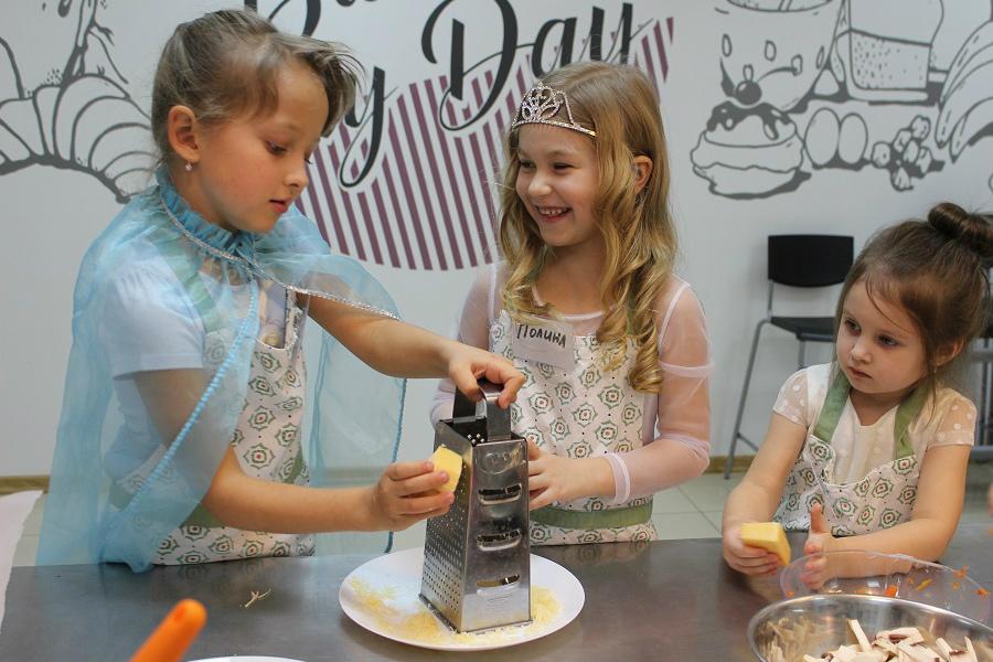 Сладко отпразднуем День рождения в кулинарной студии «Bake my day»