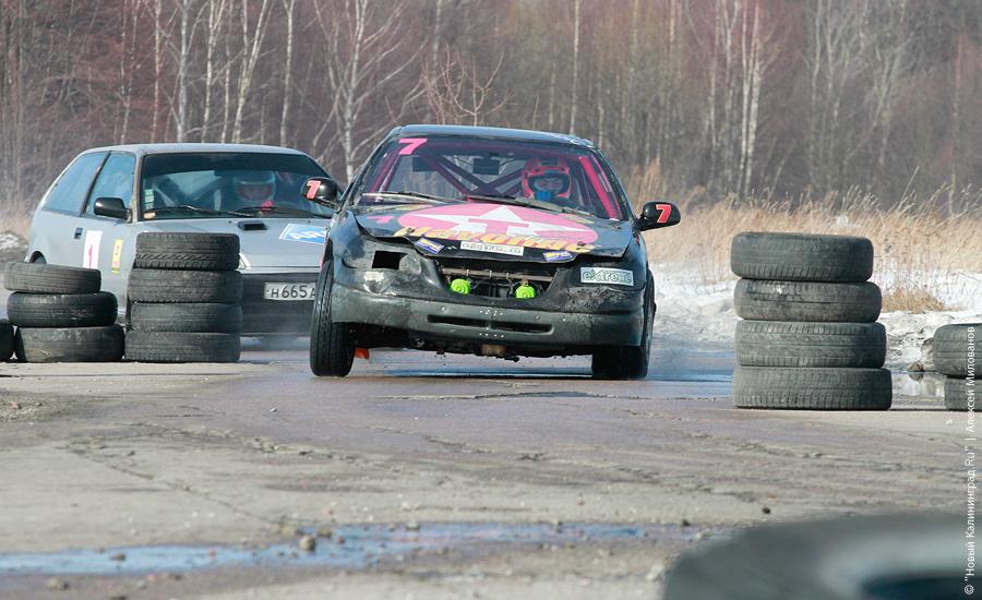 "Автогонки в Дунаевке": фоторепортаж "Нового Калининграда.Ru"