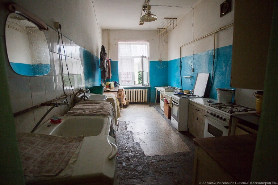 Из общежитий российских университетов уехала почти половина студентов