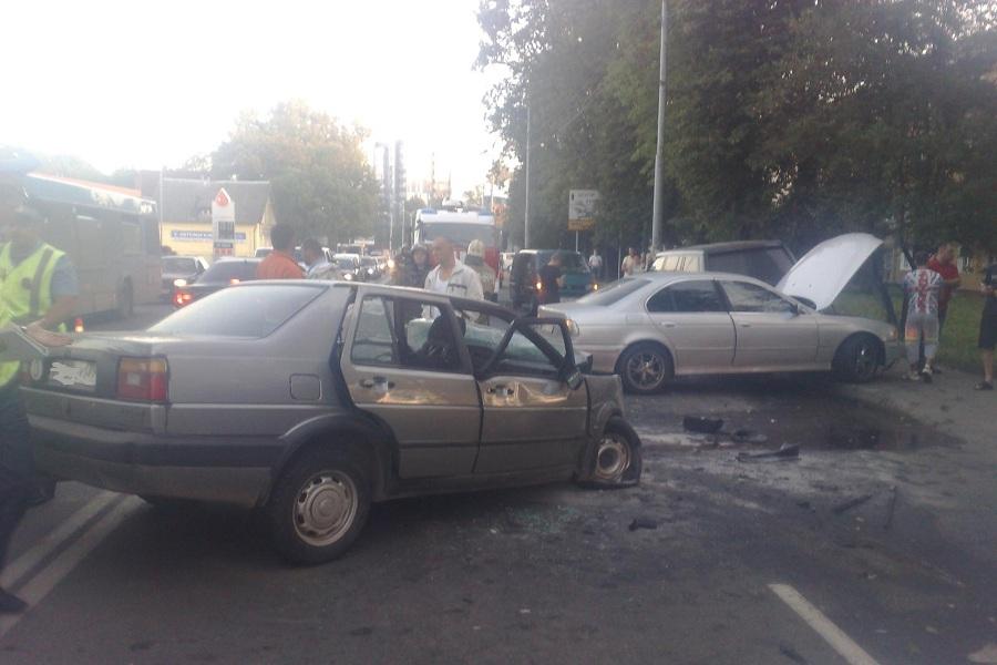 В Калининграде за сутки в авариях пострадали пять человек