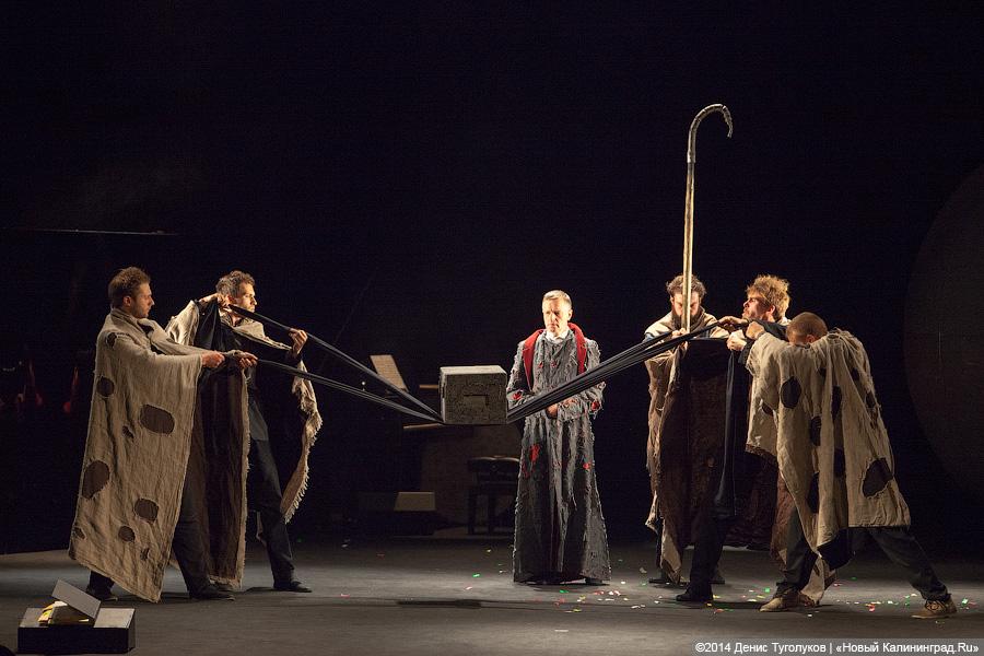 Божественная комедия: постановка Някрошюса и театра «Мено Фортас» в Калининграде