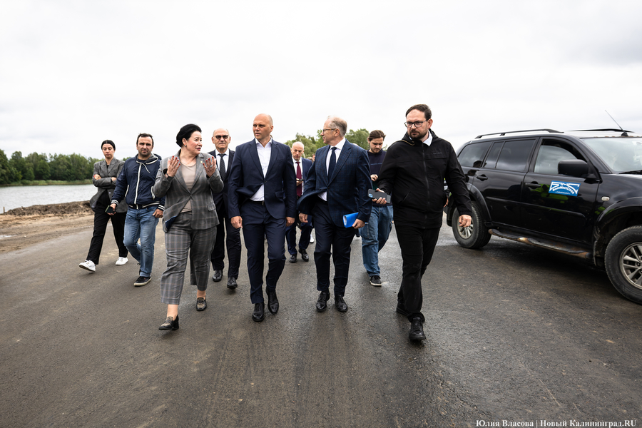 Планы развития к юбилею области: как губернатор в мкр. Космодемьянского выезжал (фото)