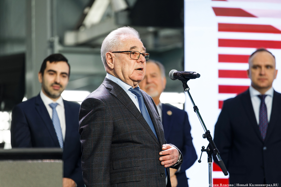 Автокомпоненты и электромобили: как на «Автоторе» новый кластер запускали (фото)